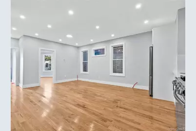 1462 New York Avenue, Brooklyn, NY 11210 - Photo 15