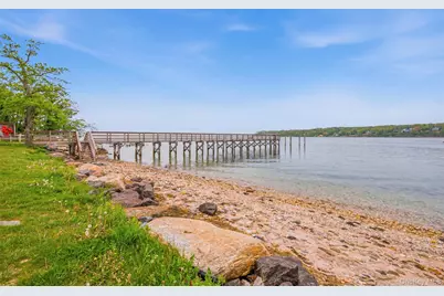 66 Chestnut Avenue, Setauket, NY 11733 - Photo 21