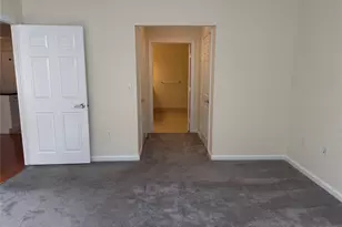 300 Mamaroneck Ave, White Plains, NY 10605 - Photo 9