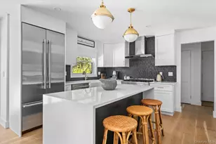 805 Kayleighs Ct, East Marion, NY 11939 - Photo 9