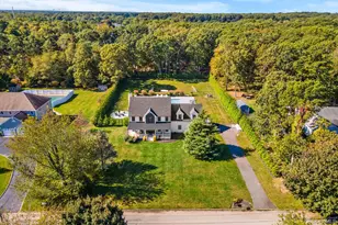 805 Kayleighs Ct, East Marion, NY 11939 - Photo 41