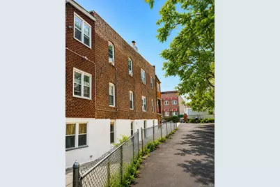854 E 229th Street, Bronx, NY 10466 - Photo 11