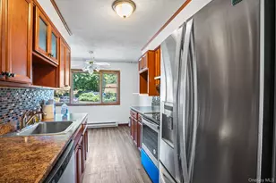 21 Roundtree Ct, Beacon, NY 12508 - Photo 11