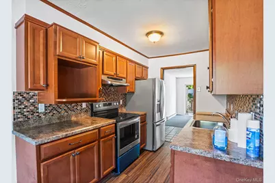 21 Roundtree Court, Beacon, NY 12508 - Photo 9