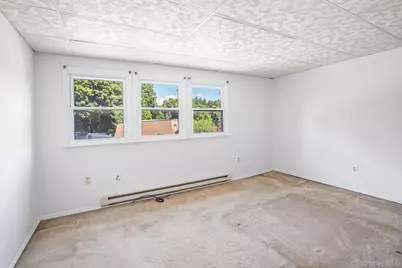21 Roundtree Court, Beacon, NY 12508 - Photo 13