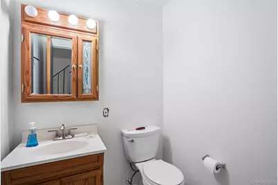 21 Roundtree Court, Beacon, NY 12508 - Photo 19