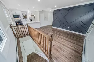 24 Forest Ave, West Babylon, NY 11704 - Photo 11