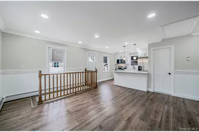 24 Forest Avenue, West Babylon, NY 11704 - Photo 9