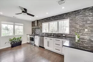 10 Sandhage Dr, Pearl River, NY 10965 - Photo 15