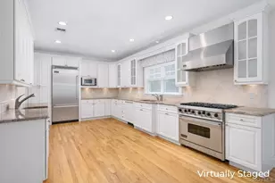 3 Whispering Fields Ct, Water Mill, NY 11976 - Photo 7