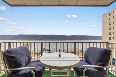 1085 Warburton Ave #304, Yonkers, NY 10701 - Photo 3