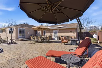 15 Leeward Lane, Commack, NY 11725 - Photo 21