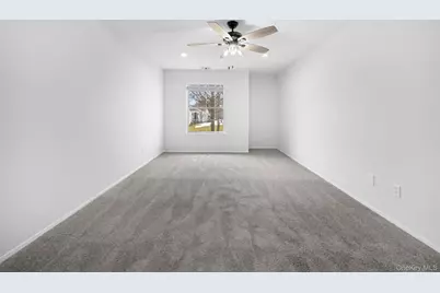 204 Fairview Circle, Middle Island, NY 11953 - Photo 17