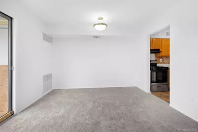 204 Fairview Circle, Middle Island, NY 11953 - Photo 27