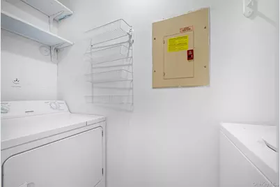 204 Fairview Circle, Middle Island, NY 11953 - Photo 35