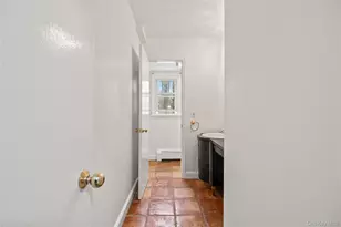 48 Woodhaven Dr, New City, NY 10956 - Photo 25