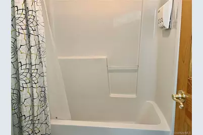 10 Carrington Court, Poughkeepsie, NY 12603 - Photo 31