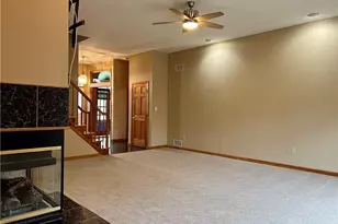 10 Carrington Ct, Poughkeepsie, NY 12603 - Photo 23