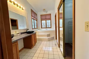 10 Carrington Ct, Poughkeepsie, NY 12603 - Photo 17