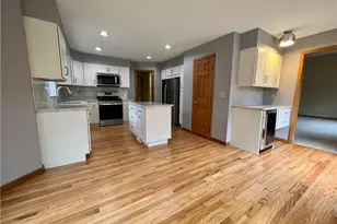 10 Carrington Ct, Poughkeepsie, NY 12603 - Photo 7