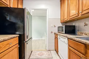 139-05 85th Dr, Briarwood, NY 11435 - Photo 5