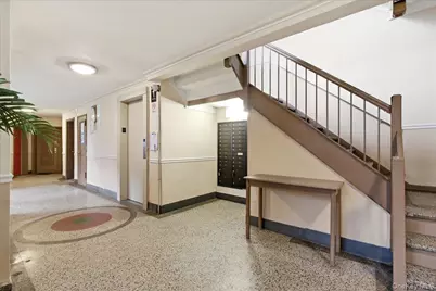 139-05 85th Drive #4G, Briarwood, NY 11435 - Photo 3