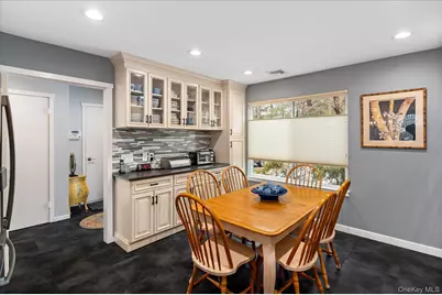 392 Heritage Hills #A, Somers, NY 10589 - Photo 5