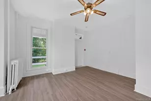 34 Market St, Ellenville, NY 12428 - Photo 11