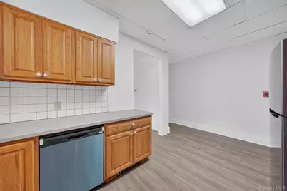 34 Market Street #1, Ellenville, NY 12428 - Photo 5