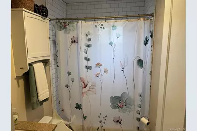 41 W 6th Street, Patchogue, NY 11772 - Photo 13