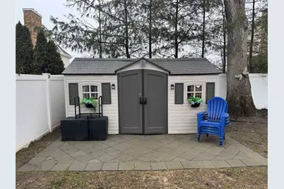 41 W 6th Street, Patchogue, NY 11772 - Photo 21