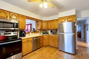 22 Carmen Dr, Poughkeepsie, NY 12603 - Photo 9