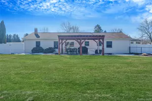 7 Hemlock Rd, Mount Sinai, NY 11766 - Photo 5