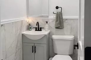 118 Forest Ave, Glen Cove, NY 11542 - Photo 13