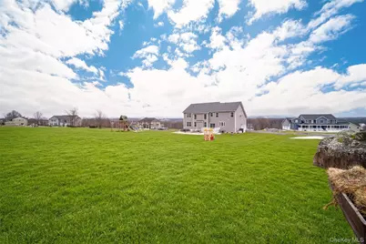 64 Fox Hill Run, Rock Tavern, NY 12575 - Photo 45