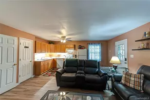 150 Park Ln, Massapequa, NY 11758 - Photo 33