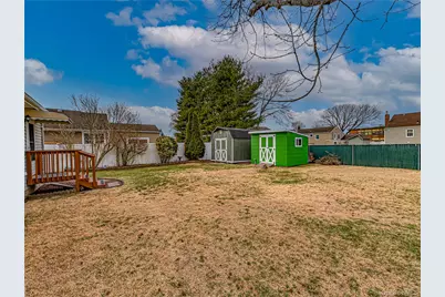 150 Park Lane, Massapequa, NY 11758 - Photo 31