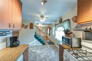 150 Park Ln, Massapequa, NY 11758 - Photo 11