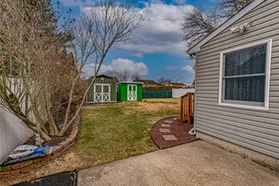 150 Park Ln, Massapequa, NY 11758 - Photo 27