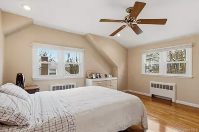 169 Canterbury Road, White Plains, NY 10607 - Photo 13