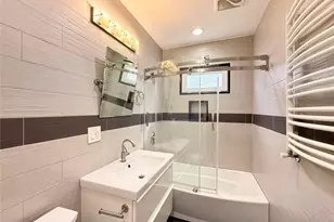 70-27 65th St, Glendale, NY 11385 - Photo 7