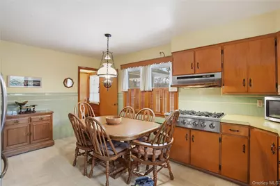 17 Academy Avenue, Sparrow Bush, NY 12780 - Photo 15