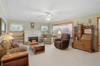 17 Academy Avenue, Sparrow Bush, NY 12780 - Photo 7