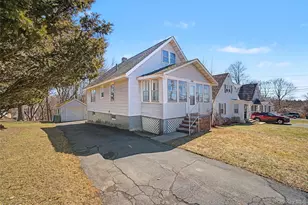 108 Sproat St, Middletown, NY 10940 - Photo 9