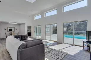 32 Lewis Rd, East Quogue, NY 11942 - Photo 3