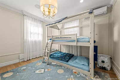 7304 193rd Street, Fresh Meadows, NY 11366 - Photo 15