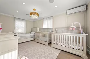 73-04 193rd St, Fresh Meadows, NY 11366 - Photo 19