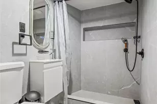 73-04 193rd St, Fresh Meadows, NY 11366 - Photo 11