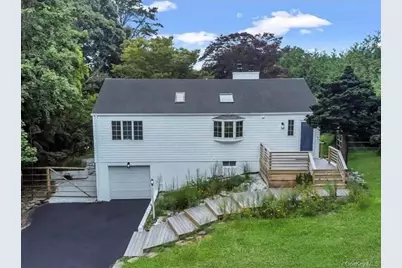 12 Ridge Lane, Hampton Bays, NY 11946 - Photo 1