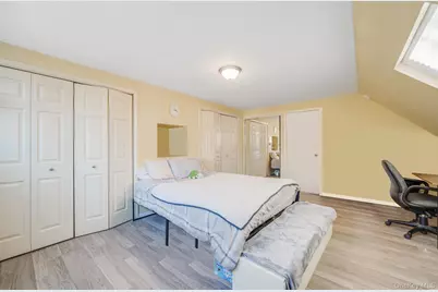 22 Bucknell Lane, Stony Brook, NY 11790 - Photo 25